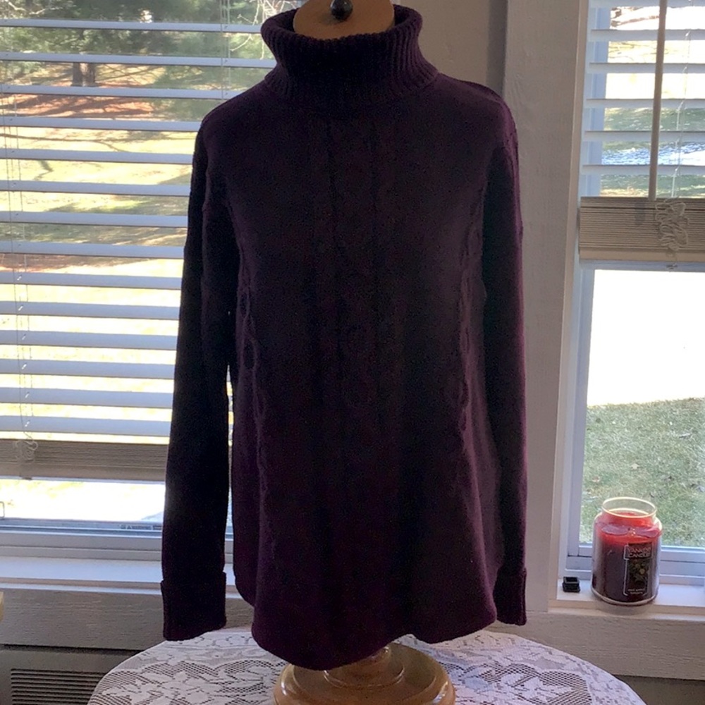 L.L. Bean Burgundy Turtleneck Sweater Sz. Large